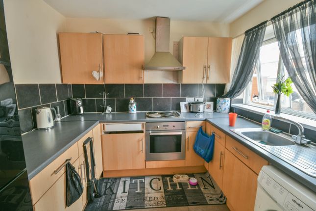 8, John Street, Easington Colliery, Peterlee photo 4