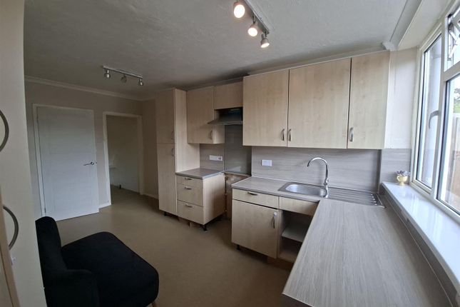 101, Montagu Road, Peterborough photo 2