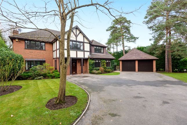 Thumbnail Detached house to rent in Fairoak Close, Oxshott