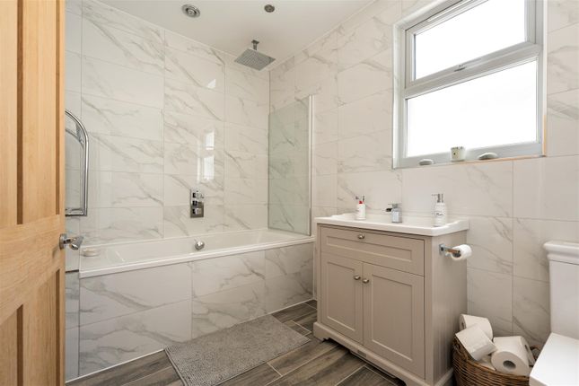 31, Knighton Road, Forest Gate photo 4