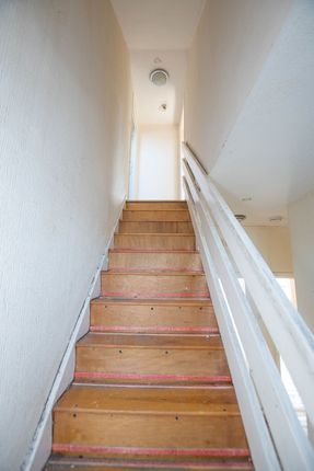 12, Fraser Place, Kirkcaldy photo 2