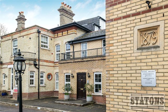 Flat J, Rydal Mount, Potters Bar photo 2