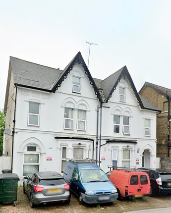 Thumbnail Shared accommodation to rent in Beulah Avenue, Beulah Road, Thornton Heath