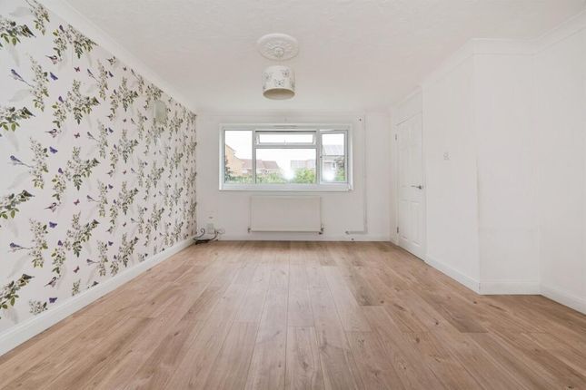 86, Tickleford Drive, SOUTHAMPTON photo 2