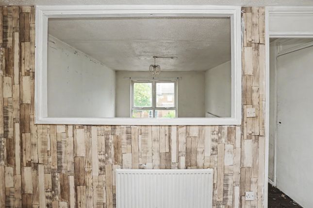 39 Miniott Walk, Middlesbrough photo 5
