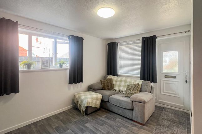 17, Greville Road, Hull photo 3