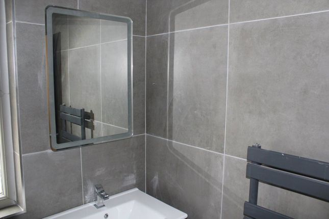 Flat 1 71, Woolton Road, Liverpool photo 4