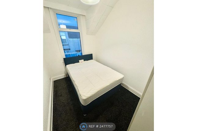 1st Floor Rm2