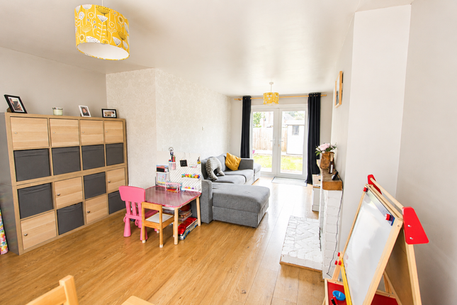 26 Ridgeway Gardens, Ottery St Mary photo 4