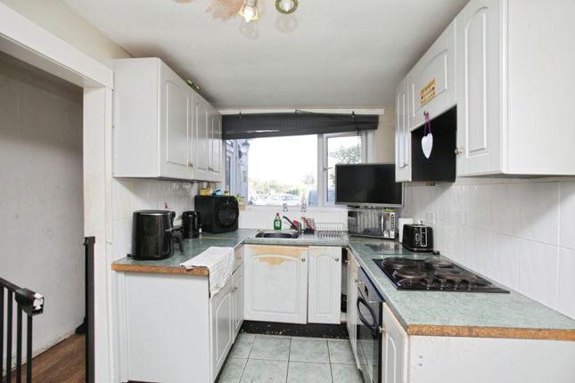 33, Tresillian Road, Coventry photo 4