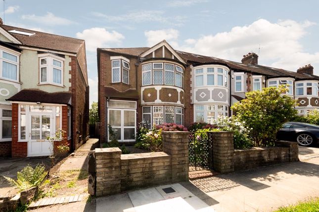 Terraced house for sale in Dawlish Avenue, London