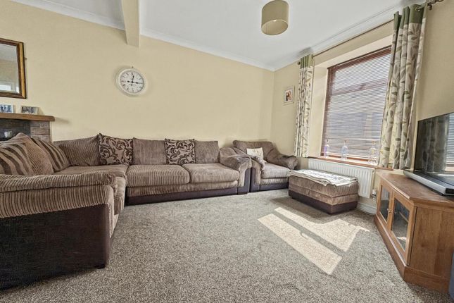 5, Kenry Street, Tonypandy photo 4