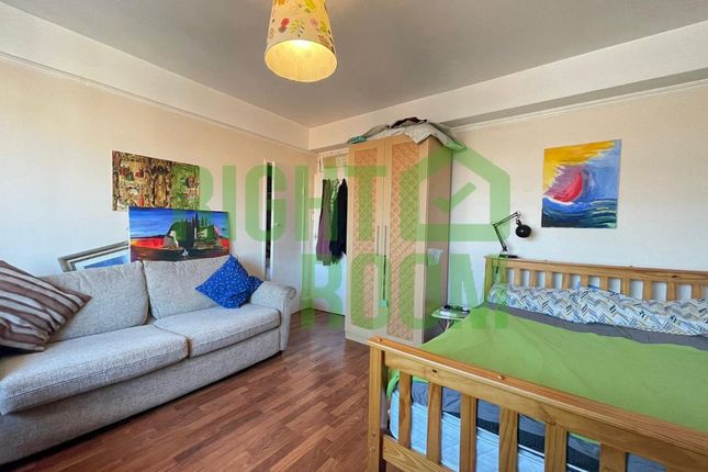 Thumbnail Flat to rent in Dombey Street, London