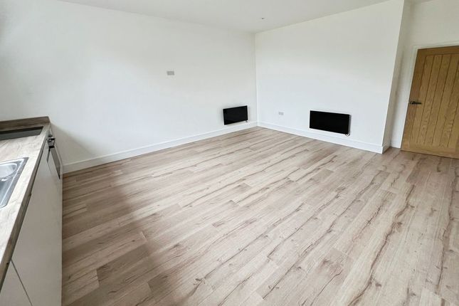 Flat 4, 123 Bridge Apartments, Church Street, Bolton photo 4