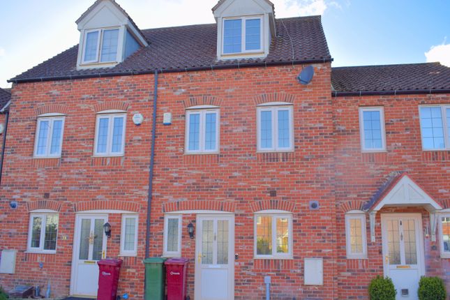 Town house for sale in Barnard Meadows, Kirton Lindsey