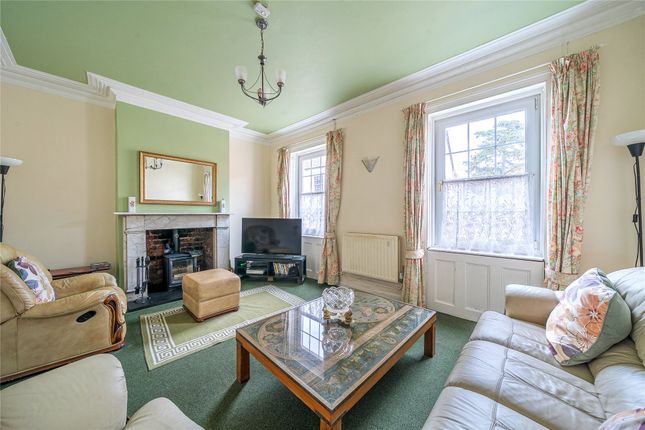 St Lawrence House, 15, St. Lawrence Green, Devon photo 2