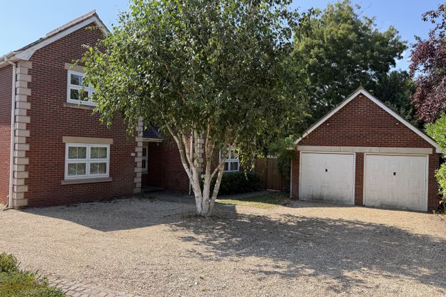 5-bed house on High Street, Farningham Kent, £4,995/mo