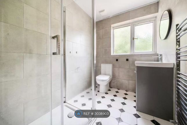Parry Close, Bath photo 5