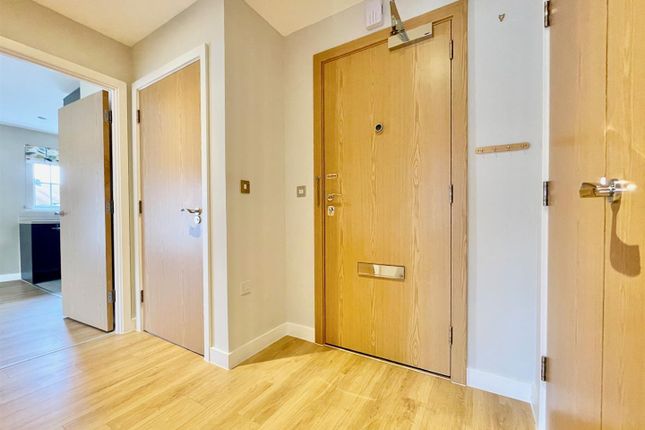15, Churchill Court, Dunton Green photo 5