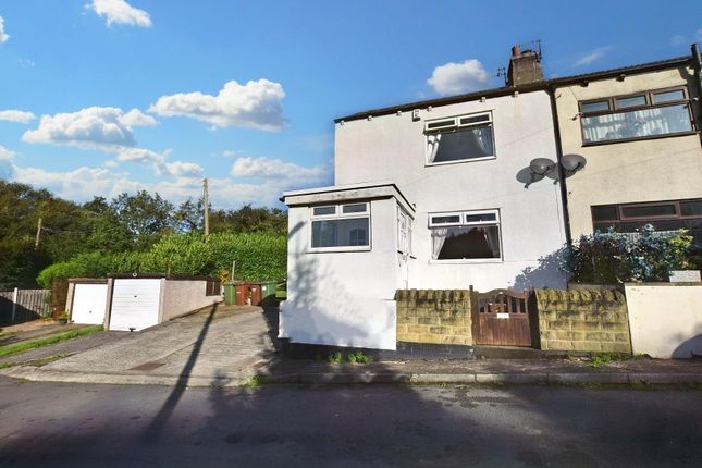 Cottage to rent in Daw Lane, Crigglestone, Wakefield