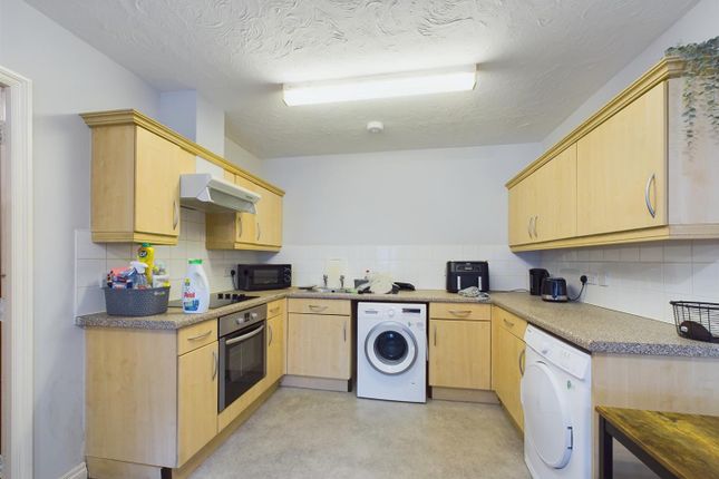 Flat for sale in Sovereign Court, Victoria Street, Loughborough