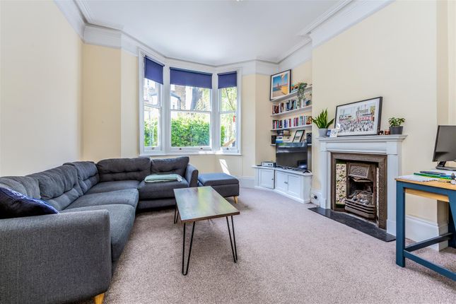 Thumbnail Flat for sale in Shirlock Road, London