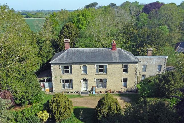 5-bed house on Mellis Lodge, Thrandeston Road, Eye, £260,000