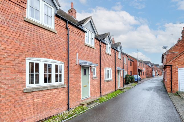 Town house for sale in Moorfield Court, Moorfield Road, Alcester