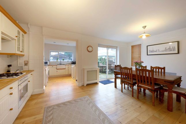Hilltop House,, Coleshill Lane, Amersham photo 3