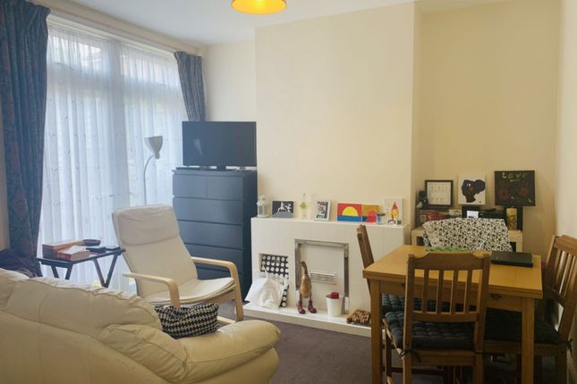 Flat for sale in West View Close, Neasden