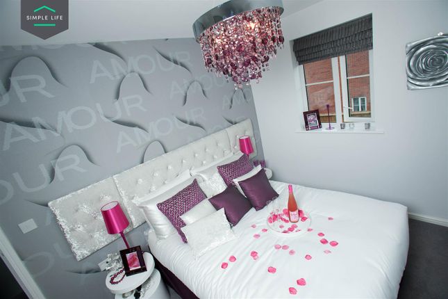 Trent_Bedroom.Jpg