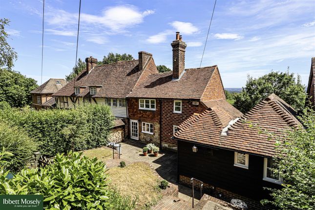 2-bed house on Chartlands Cottage, Puddledock Lane, Westerham, £725,000