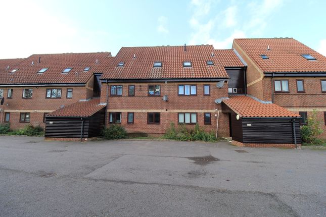 Thumbnail Flat for sale in Armstrong Close, Newmarket