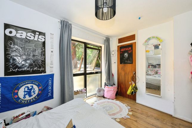 13 Penarth Court, 2, Devonshire Avenue, Surrey photo 4