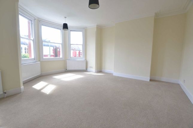13, Sydney Road, London photo 5
