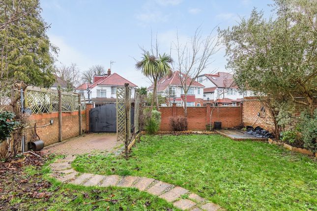 Detached house for sale in Great West Road, Isleworth