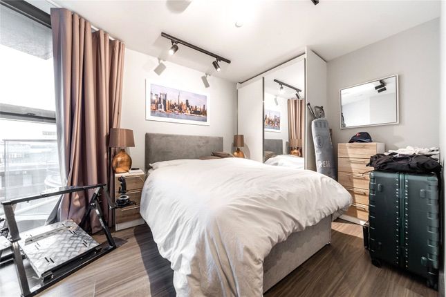 Flat for sale in Newham's Yard, 153 Tower Bridge Road