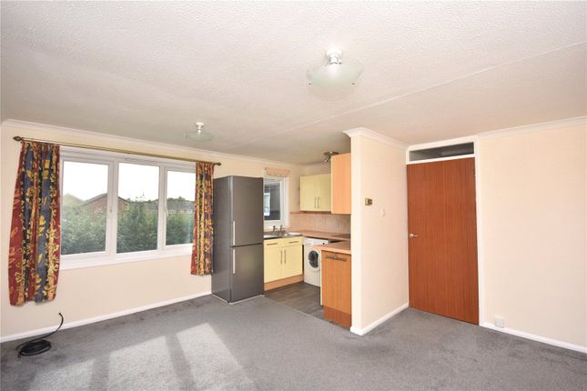 Flat for sale in Chequers Court, Aylesbury