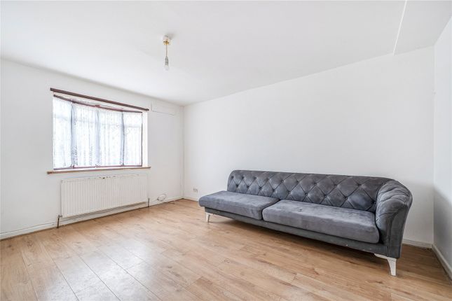 44, Collingwood Road, Uxbridge photo 2
