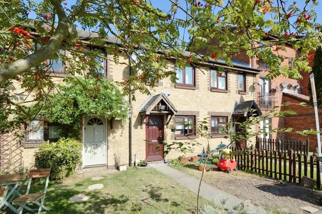 2 bed terraced house to rent in Tarragon Close, London