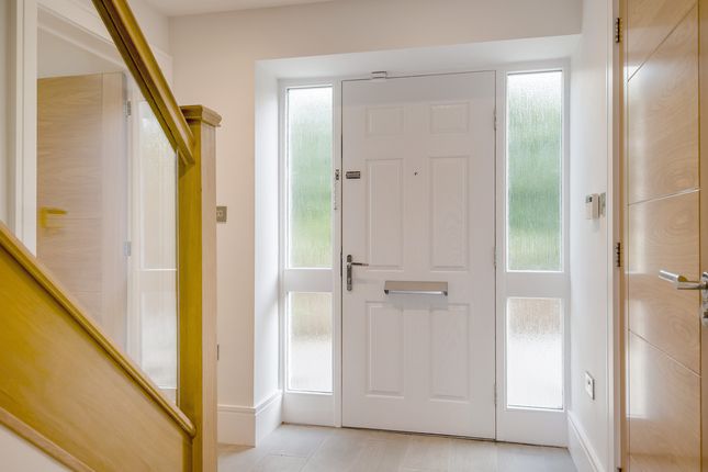 15, The Burltons, Wotton-under-edge photo 2