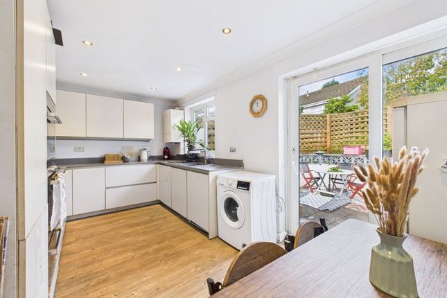 3, Bohelland Road, Penryn photo 3