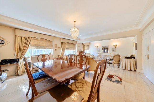 Flat 1 Bentinck Close,, Prince Albert Road, London photo 4