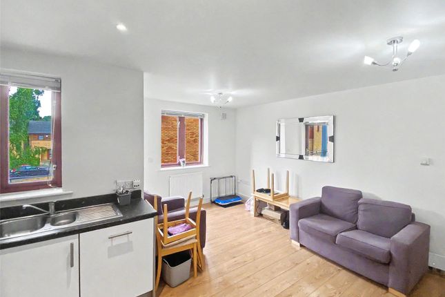 36, Abberley Wood, Cambridge photo 5