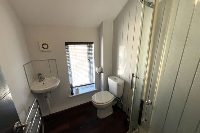 205, Queens Road, Norwich photo 5