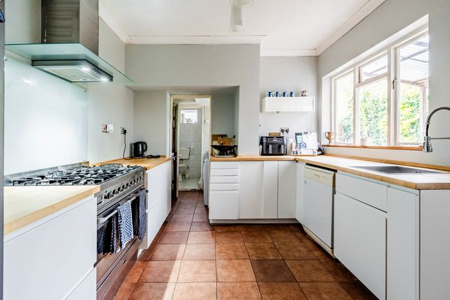 89 Grove Road, Beccles photo 4
