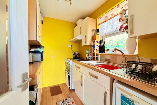 287, Longfield, Falmouth photo 3