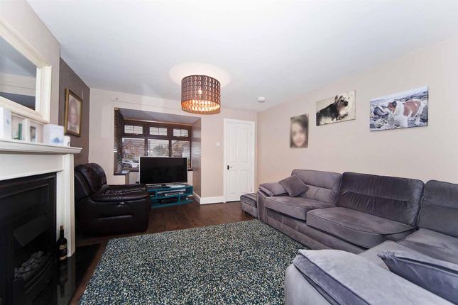 23, Barsloan Grove, Peterlee photo 5