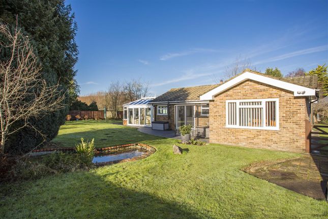 Thumbnail Bungalow for sale in Pump Close, Leybourne, West Malling