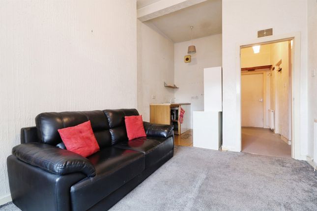 Flat for sale in James Street, Glasgow